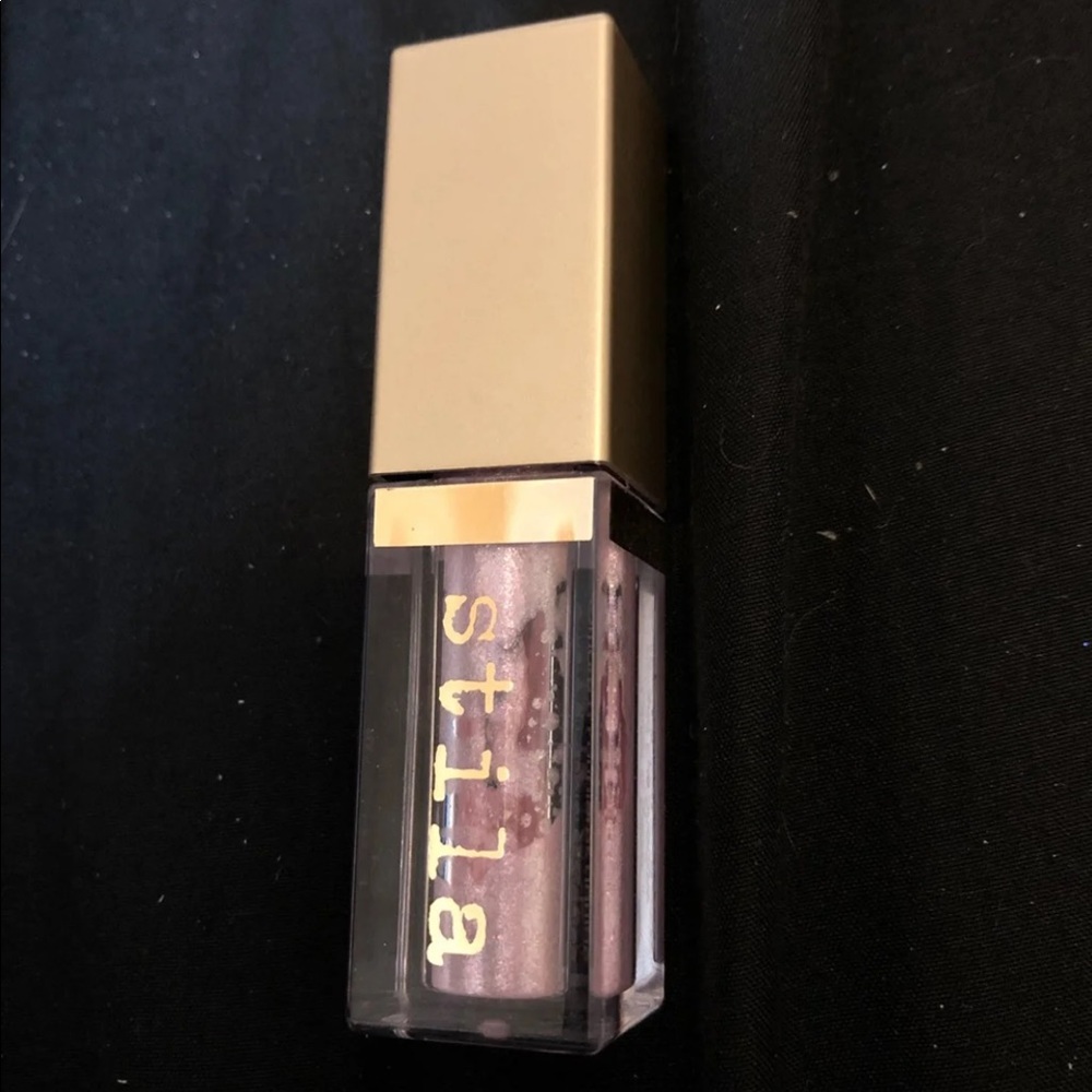 Stila liquid eyeshadow